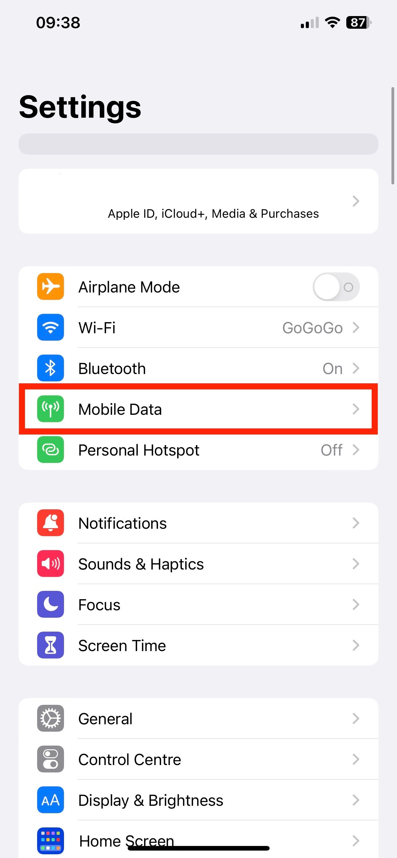 Configurarea unui APN: Apple (iOS) – Breeze eSIM